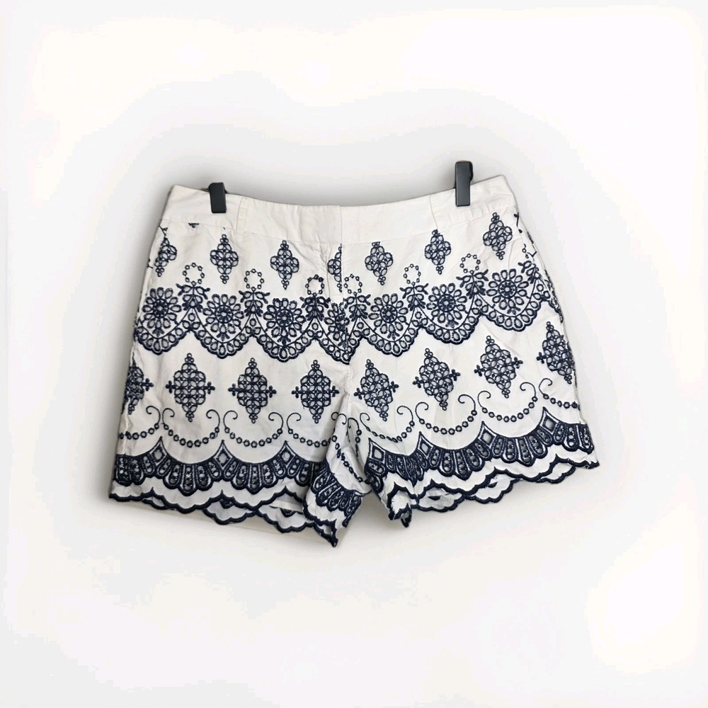 Boden Nautical Eyelet Embroidered Scalloped‎ Shorts Navy White Coastal Boho